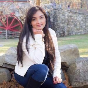 Meet your Posher, Ana