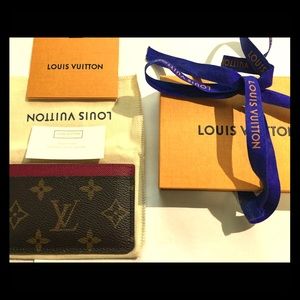 Louis Vuitton card holder in monogram print