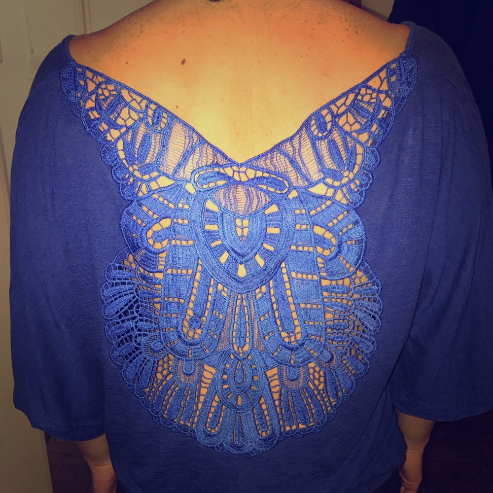 Beautiful blue Top with fun back from Express