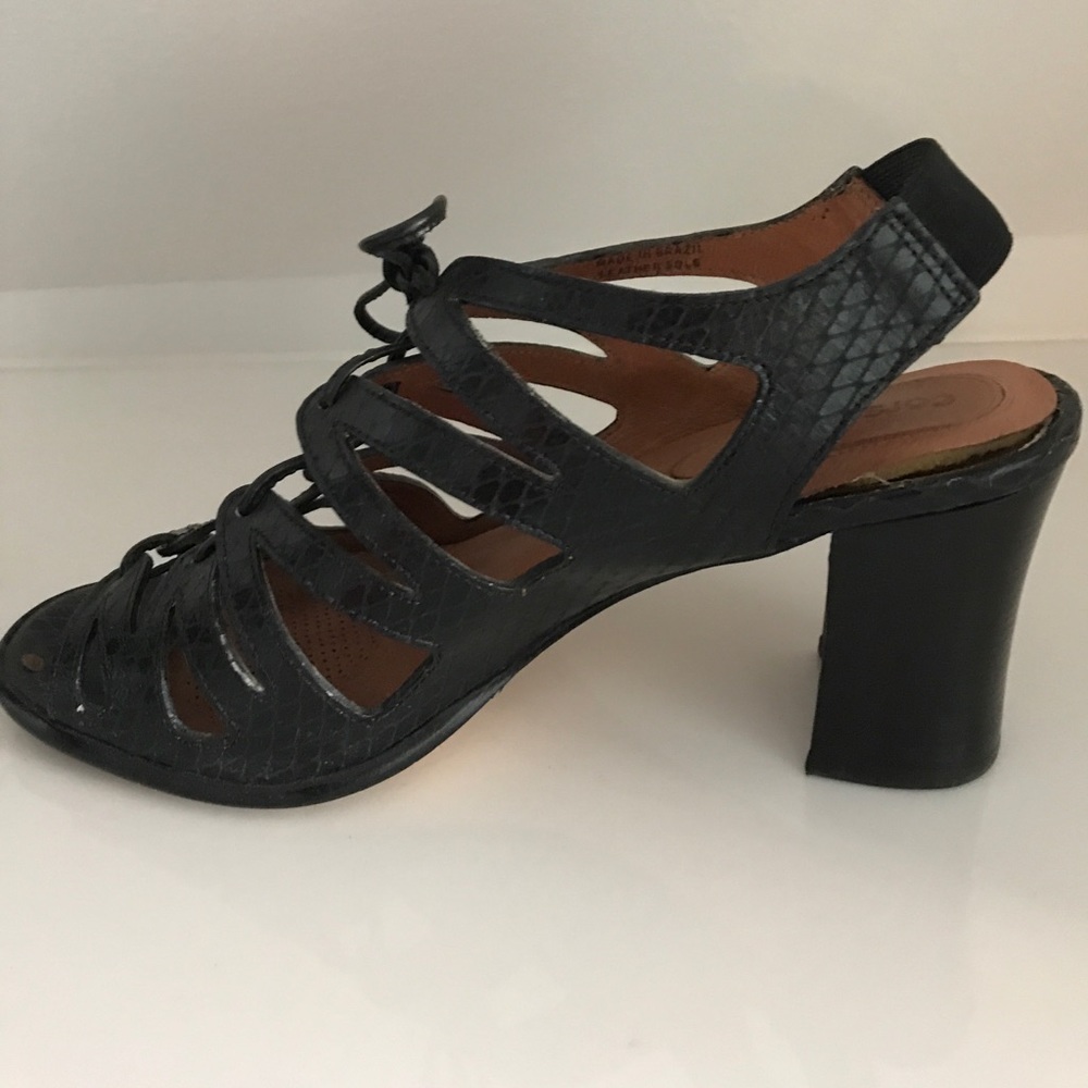 Corso Como Dutch leather embossed sandals - Picture 4 of 8
