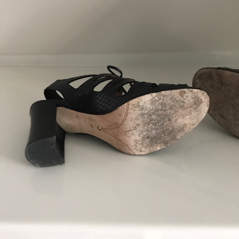 Corso Como Dutch leather embossed sandals - Picture 5 of 8