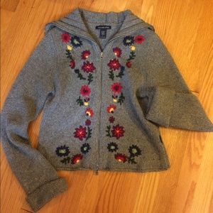 Embroidered gray sweater