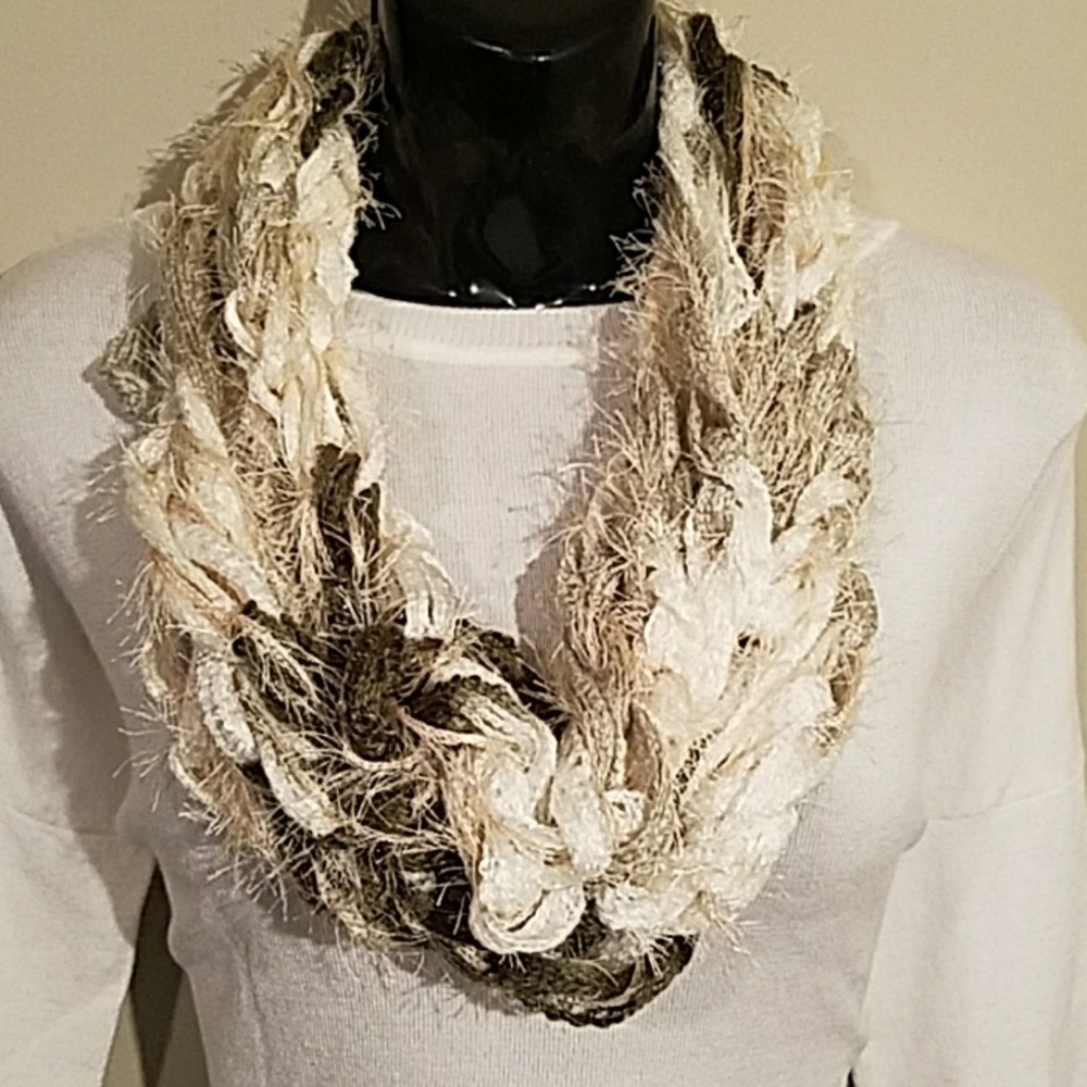 Crochet Chain Looped Scarf - Neutral Colors - New