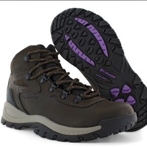 *NEW* Columbia Newton Ridge hiking boots