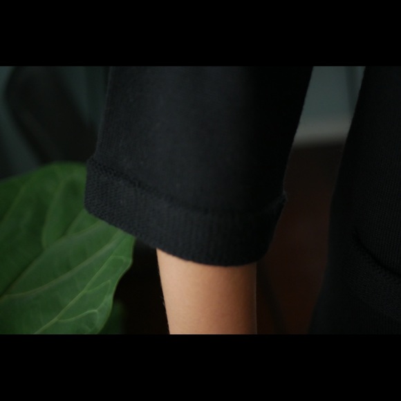 SOLD Banana Republic Extra Fine Merino Mini Dress - Picture 3 of 7