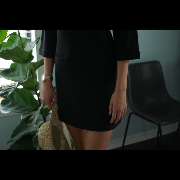 SOLD Banana Republic Extra Fine Merino Mini Dress - Picture 4 of 7