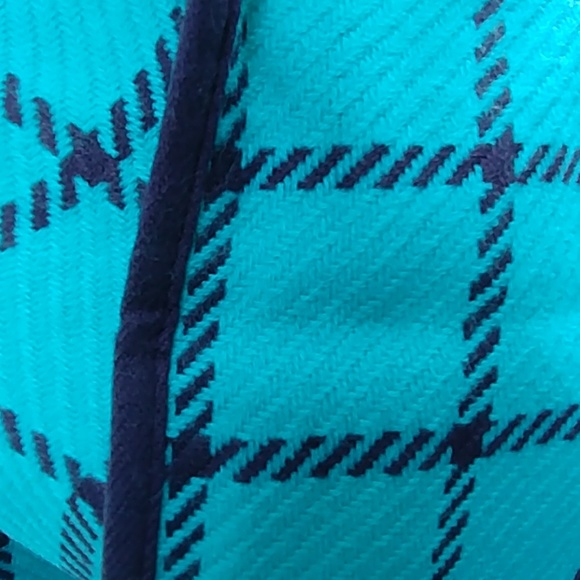 Blue plaid jacket, cape, wrap yourself in warmth - Picture 6 of 6