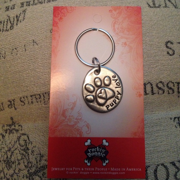 NWT puppy love paw print keychain - Picture 1 of 1