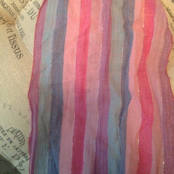 Pastel stripe scarf - Picture 2 of 2