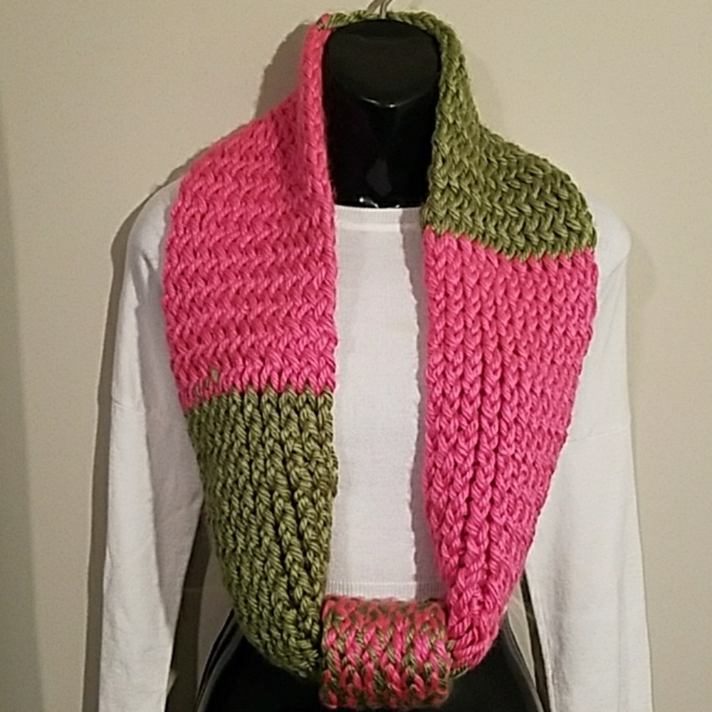 Crochet Scarf Necklace - Long Chunky - Pink Green