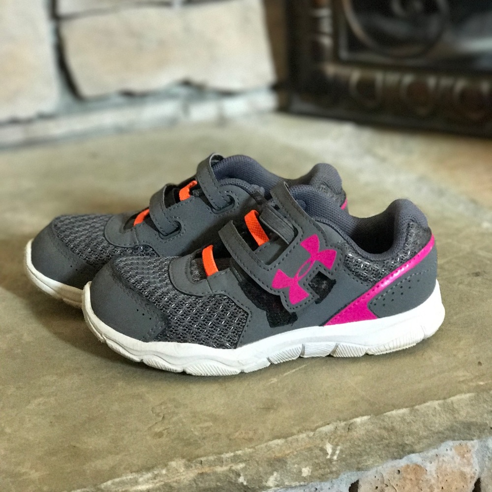 GUC Under Armour Tennis Shoes, toddler size 10