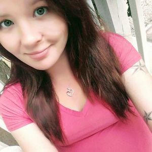 Meet your Posher, Adriana