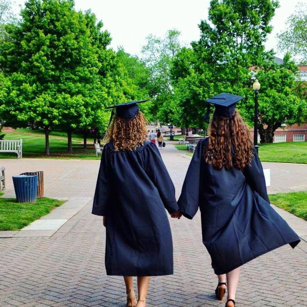 Meet your Posher, Aicha