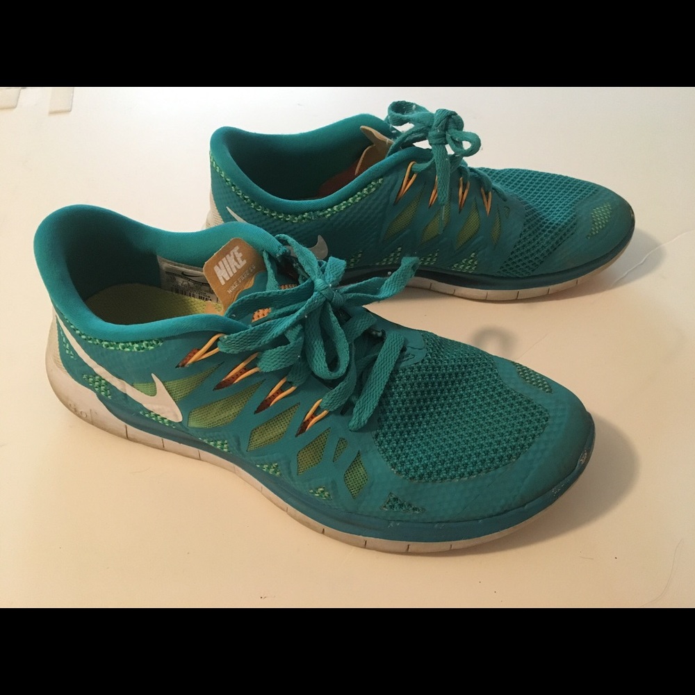 Nike Free 5.0 Sneakers