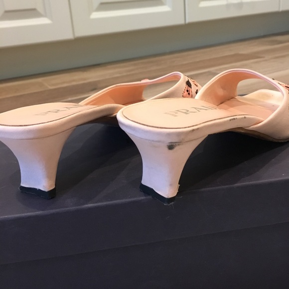 Prada blush color slip on mules - Picture 4 of 5