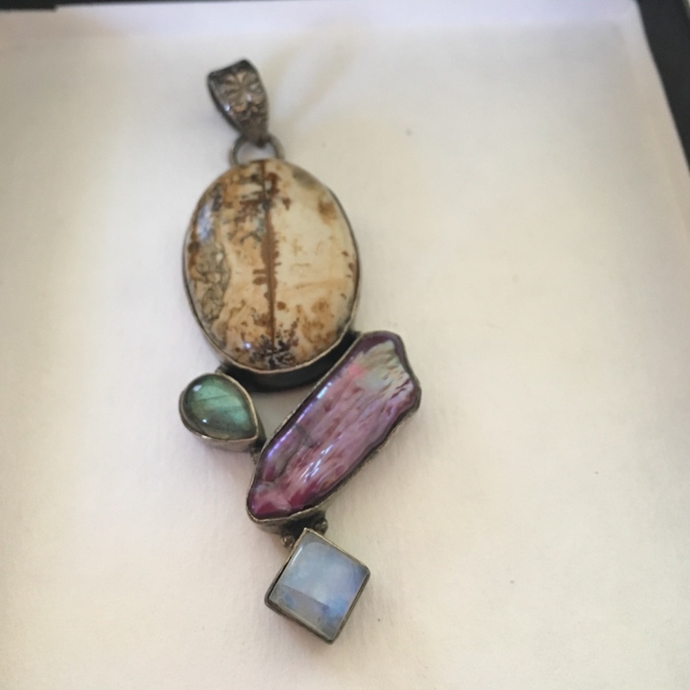 Fantasy stones pendant