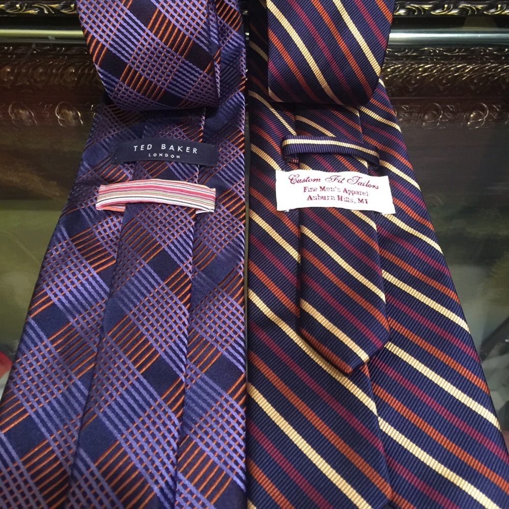 2 BEAUTIFUL TED BAKER TIE AND COSTOM FIT TAILORS