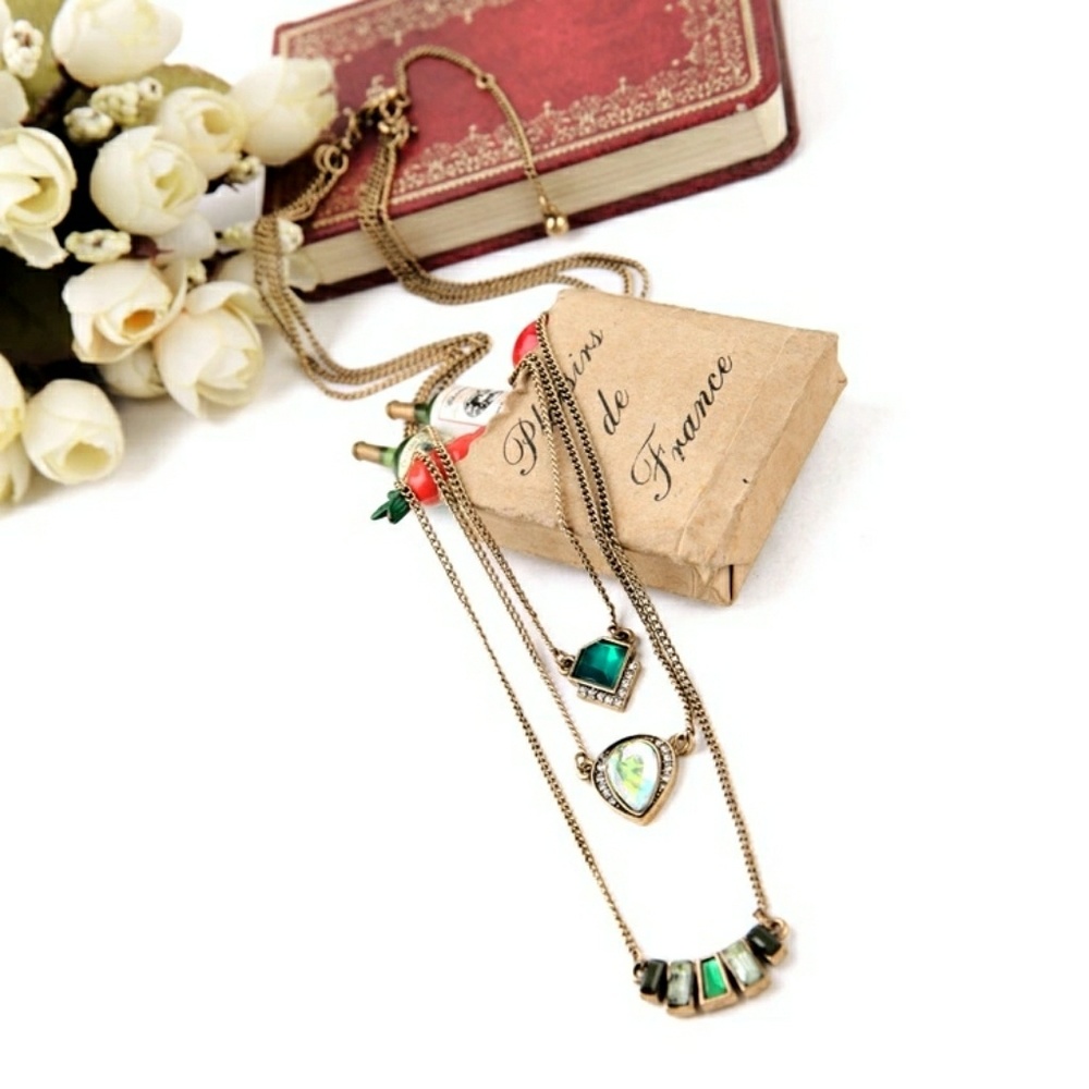 5 for $25 Set of 3 Green Crystal Necklaces - Picture 2 of 7