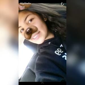 Meet your Posher, Olivia