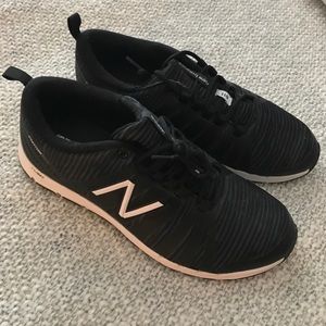 *SALE* New Balance cross training sneakers
