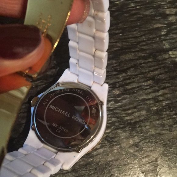 Michael Kors Watch - Picture 2 of 2