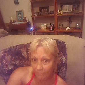 Meet your Posher, Bobbie