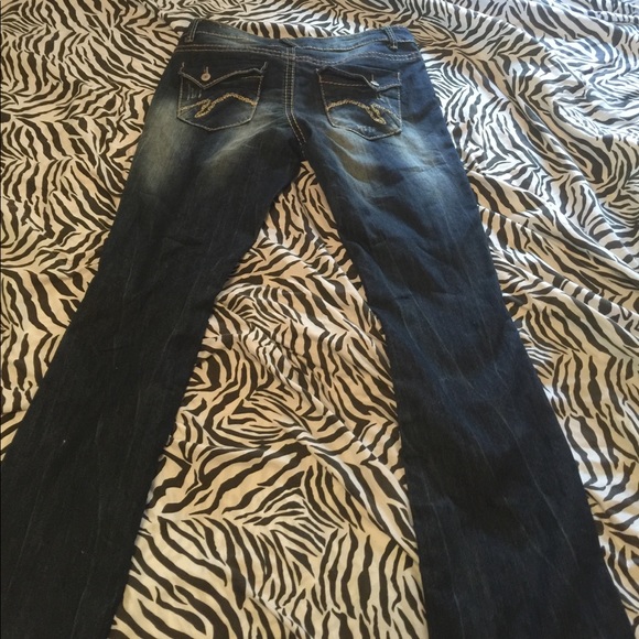 Mossimo boot cut distressed denim 13 - Picture 5 of 6