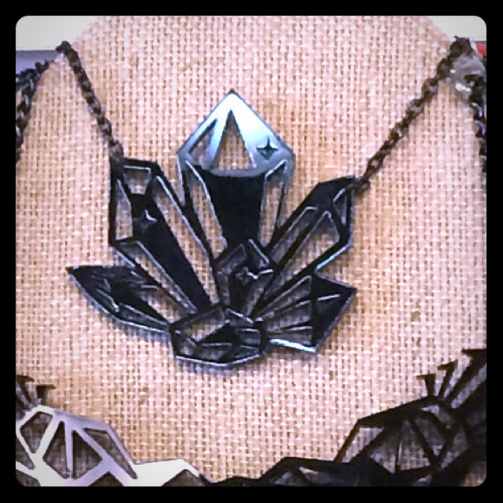 NEW goth witchy magic crystal quartz necklace