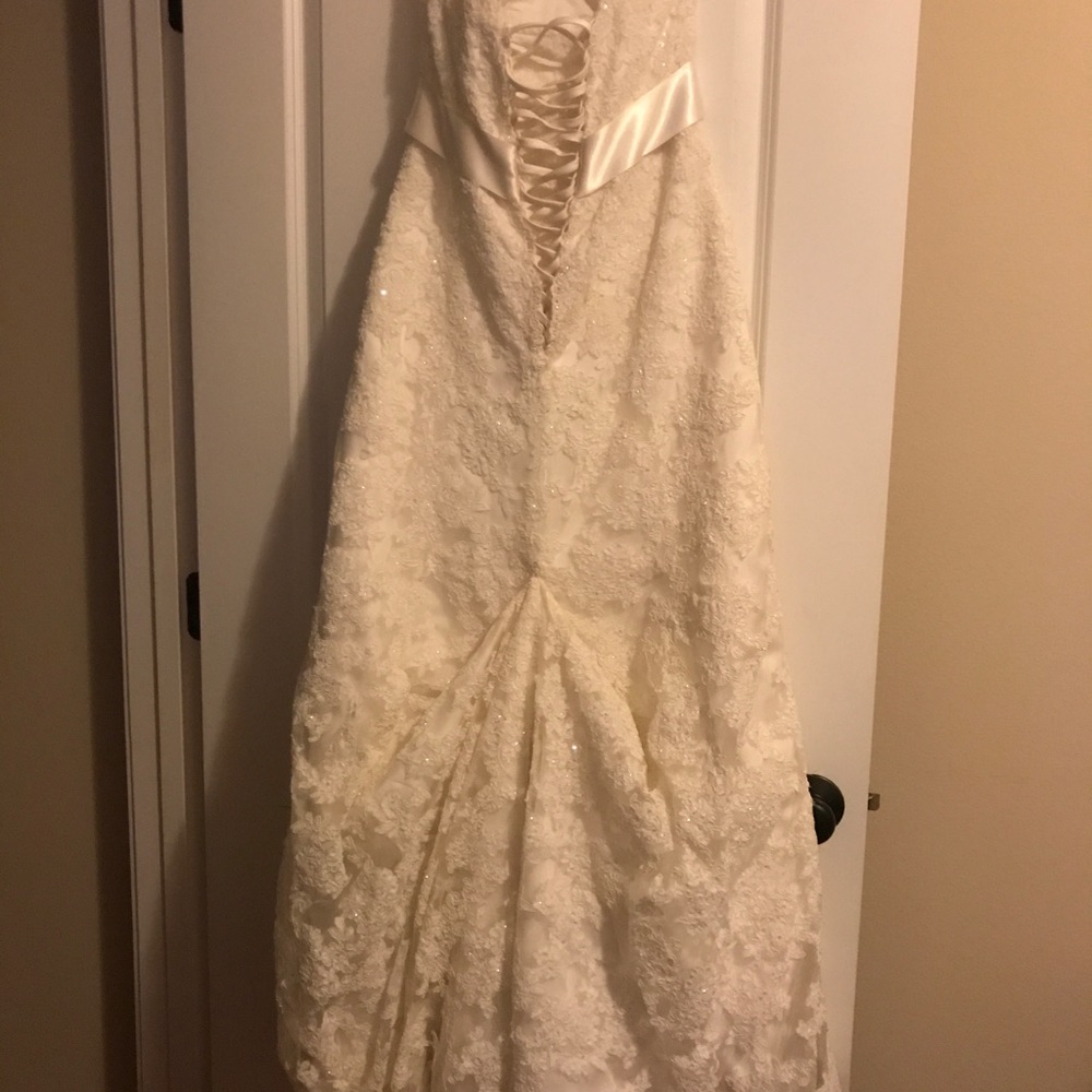 Maggie Soterro Size 6 wedding gown