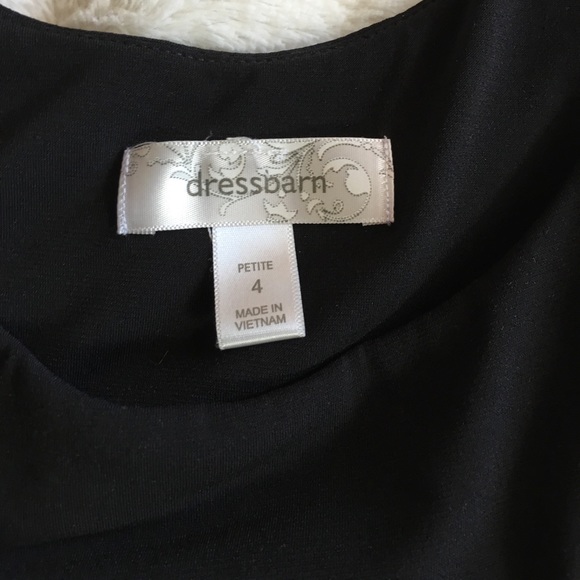 Fun and flirty size 4 Dress Barn dress - Picture 3 of 4