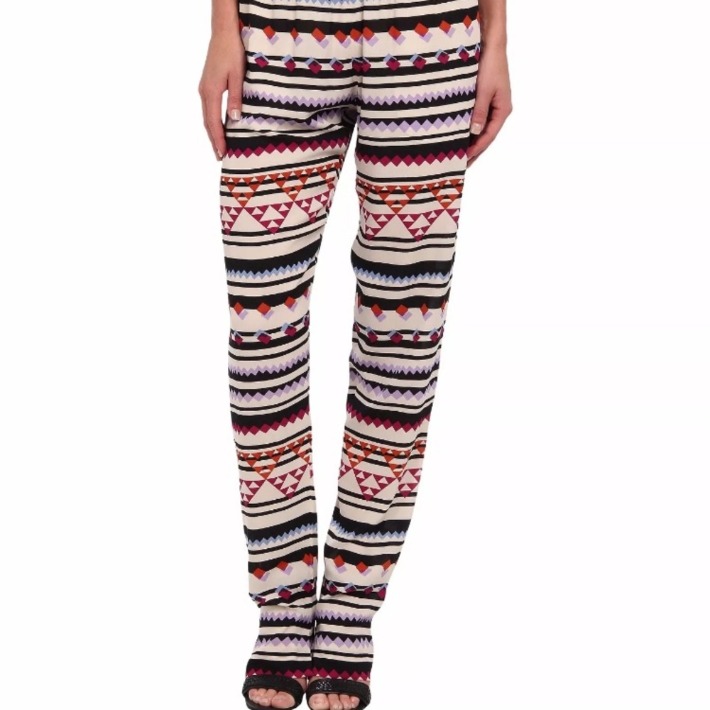 BcbgMaxazria Aztec Print Pants