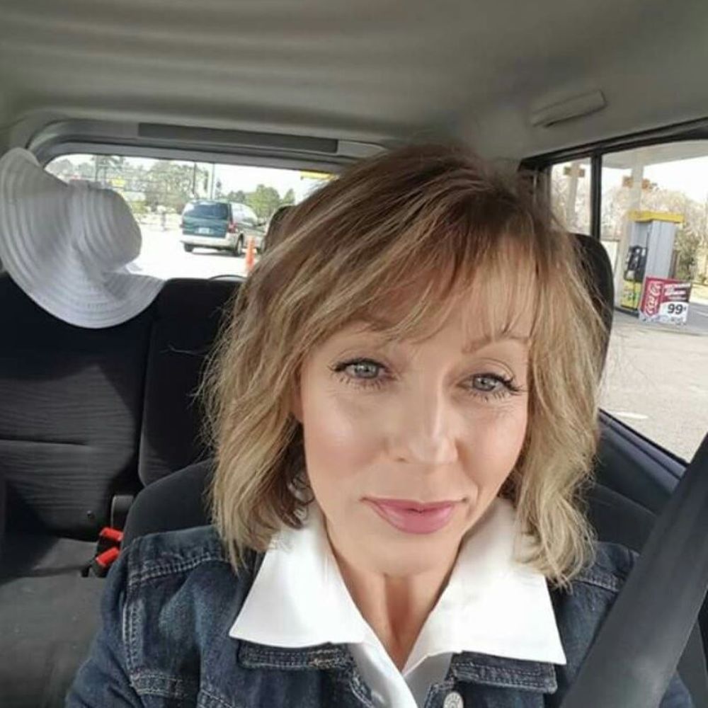 Meet your Posher, Shelley