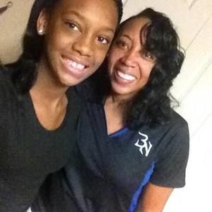 Meet your Posher, Sandra