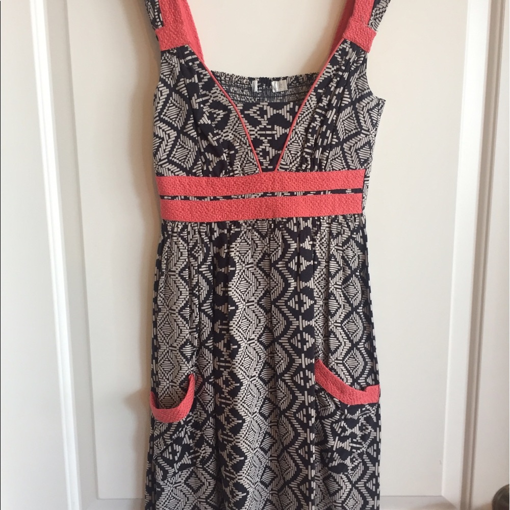 Casual Dress with Pockets!