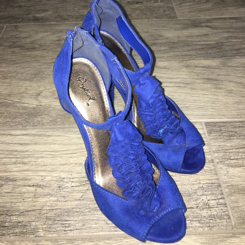 Cute high heels 👠