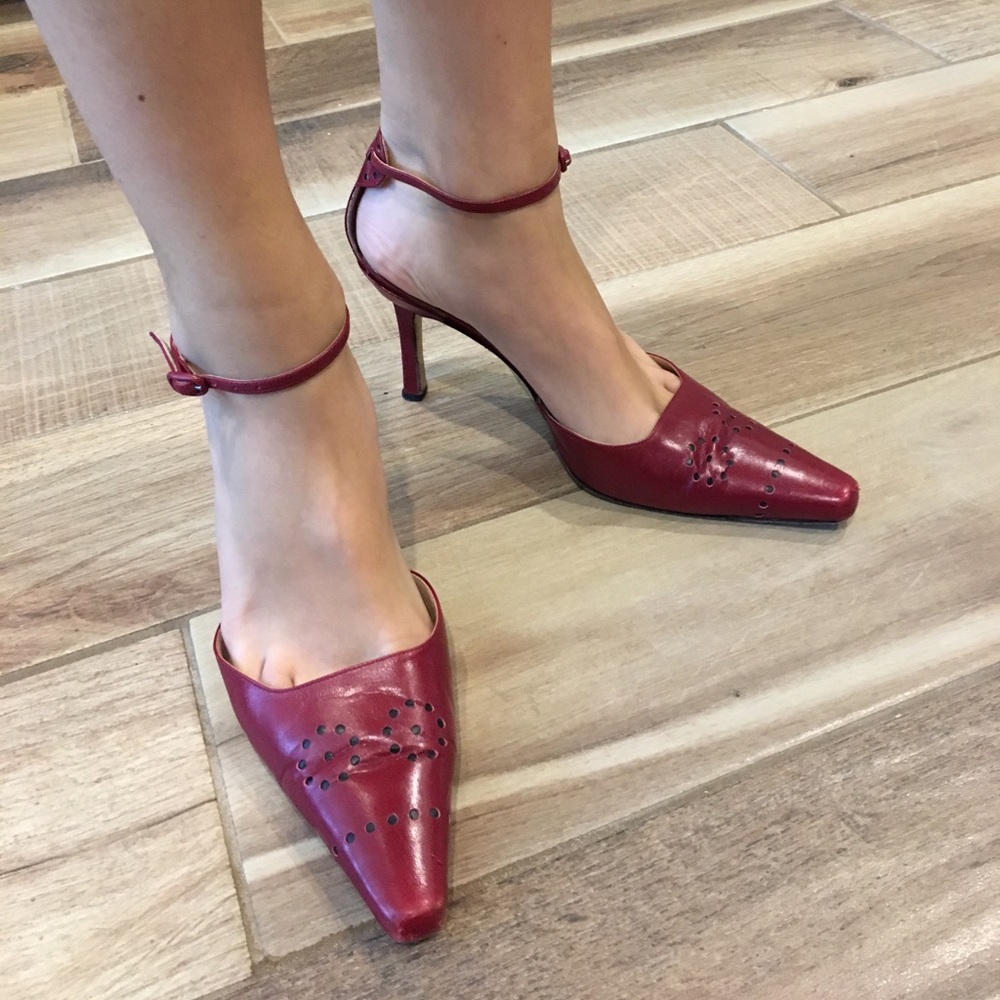 Manolo Blahnik red heels