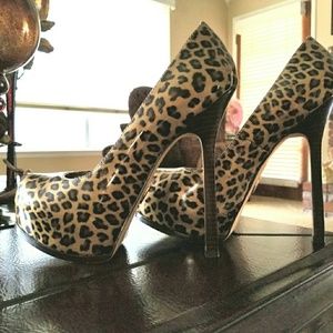 Leopard Print Bebe Liza Platform Stiletto Heel