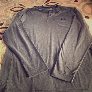 UA long sleeve t-shirt
