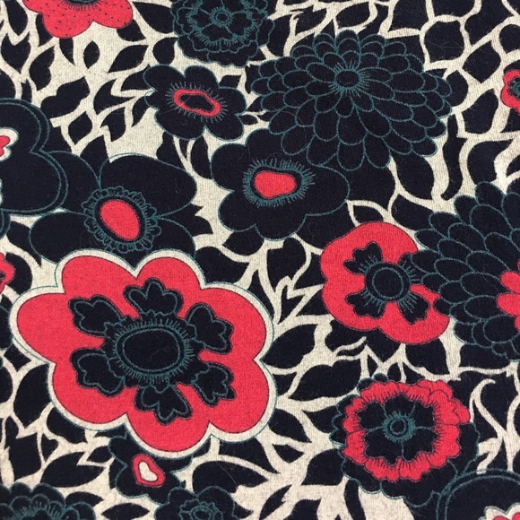 Guess floral mid dress size XS - Picture 3 of 5