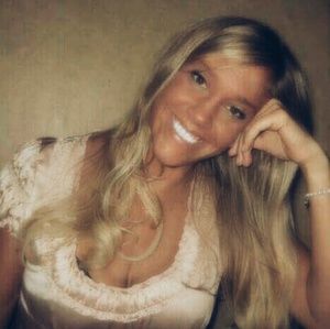 Meet your Posher, Jackie