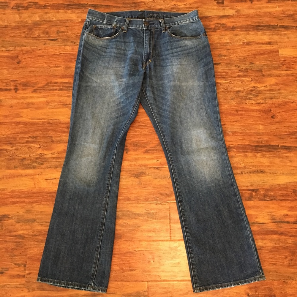 Gap Men's Premium Boot Cut Jeans 34/32 EUC
