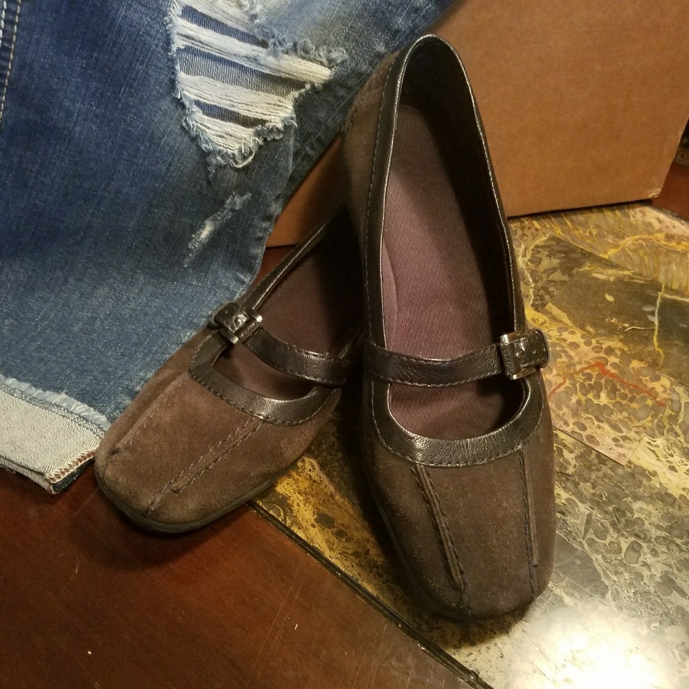 Easy Spirit Brown Suede Mary Jane Loafers