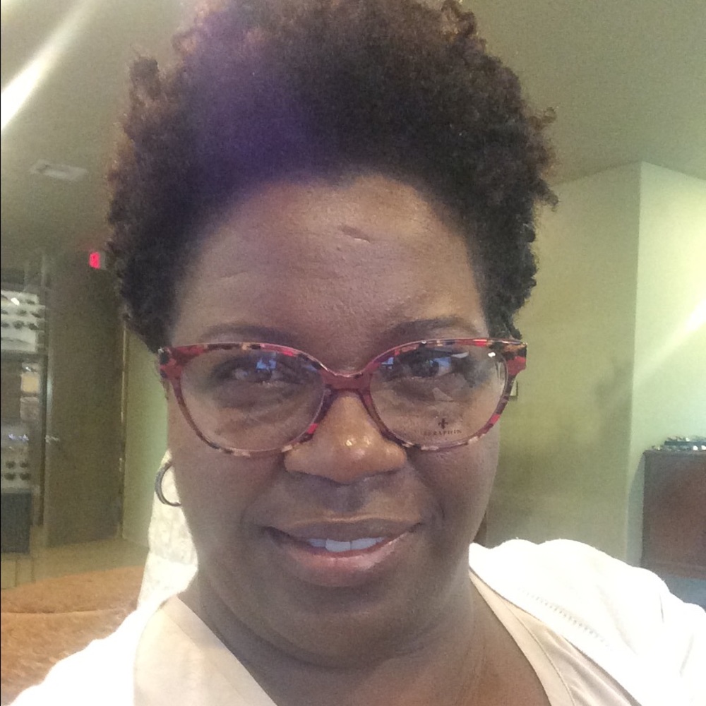 Meet your Posher, Tracie