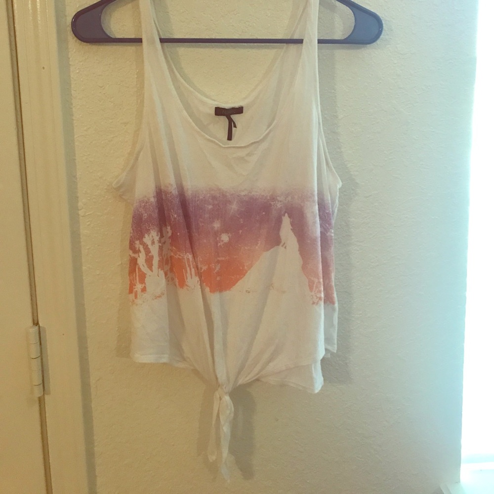 Front tie tank