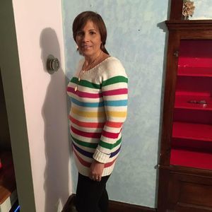 Meet your Posher, Iris