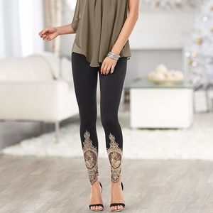 Venus Black Leggings with Gold Details Sz XL