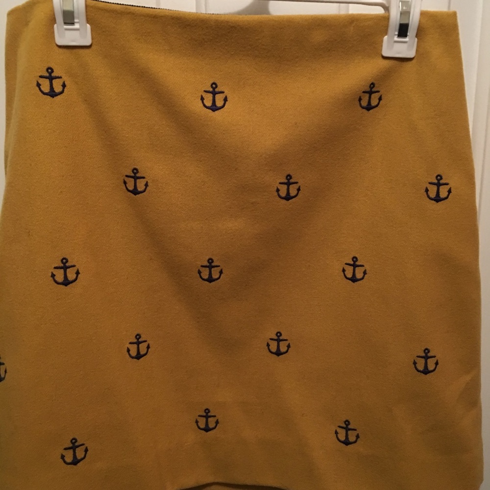 Vineyard vines skirt