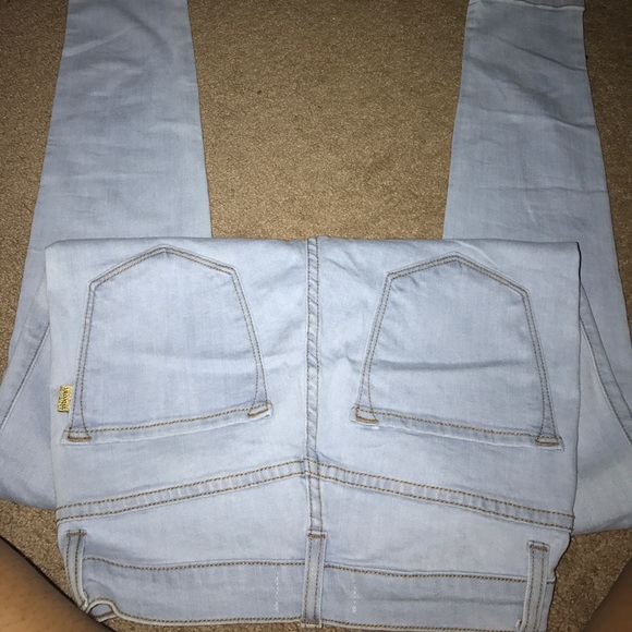 Jeans - Picture 2 of 3