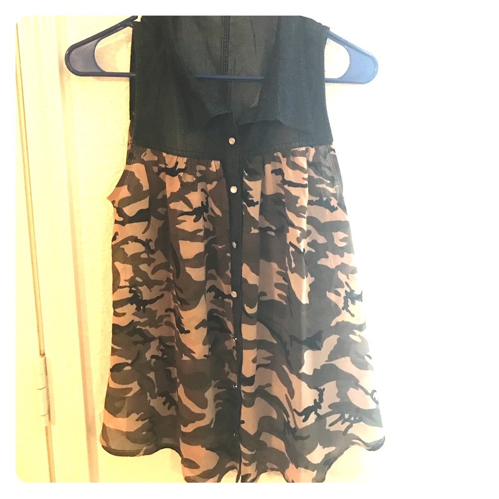 Camo tank top