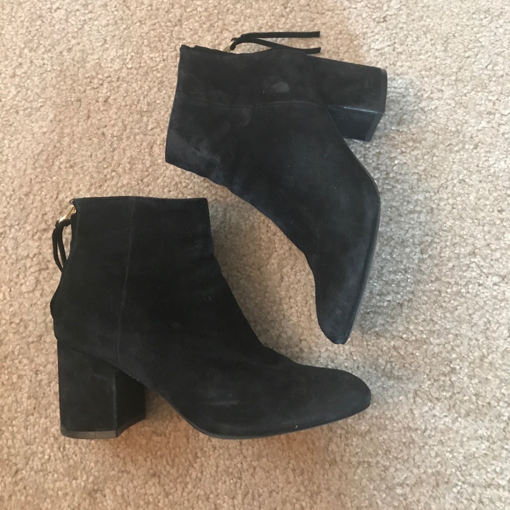 Steve Madden Suede Block Heel Bootie